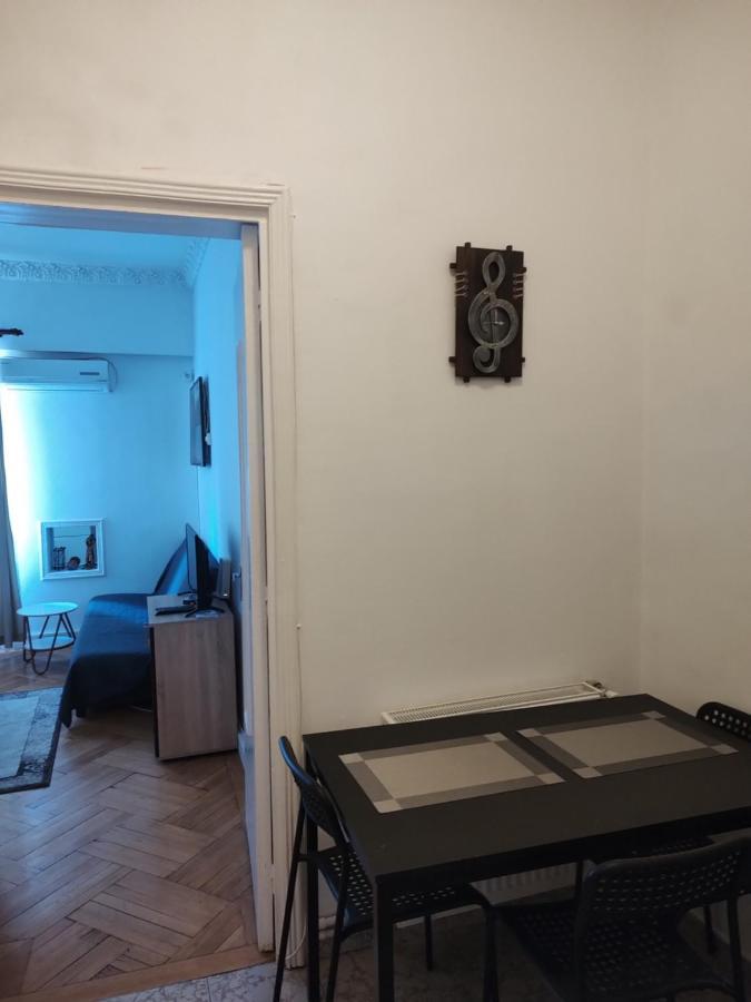 Royal Studio In Old Town Бухарест Экстерьер фото